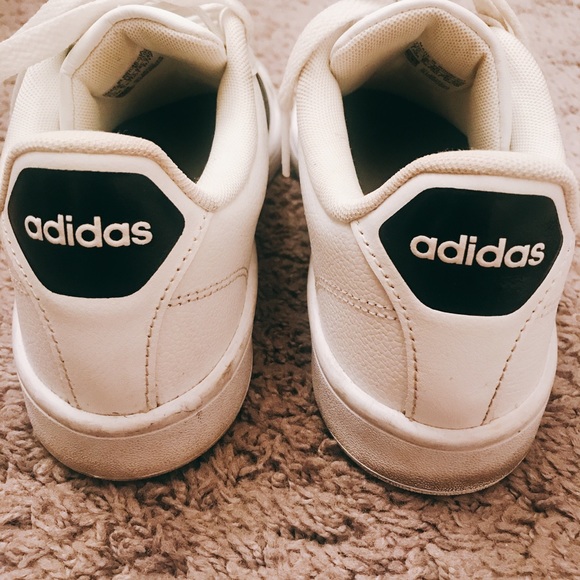 Adidas sneakers - Picture 2 of 4